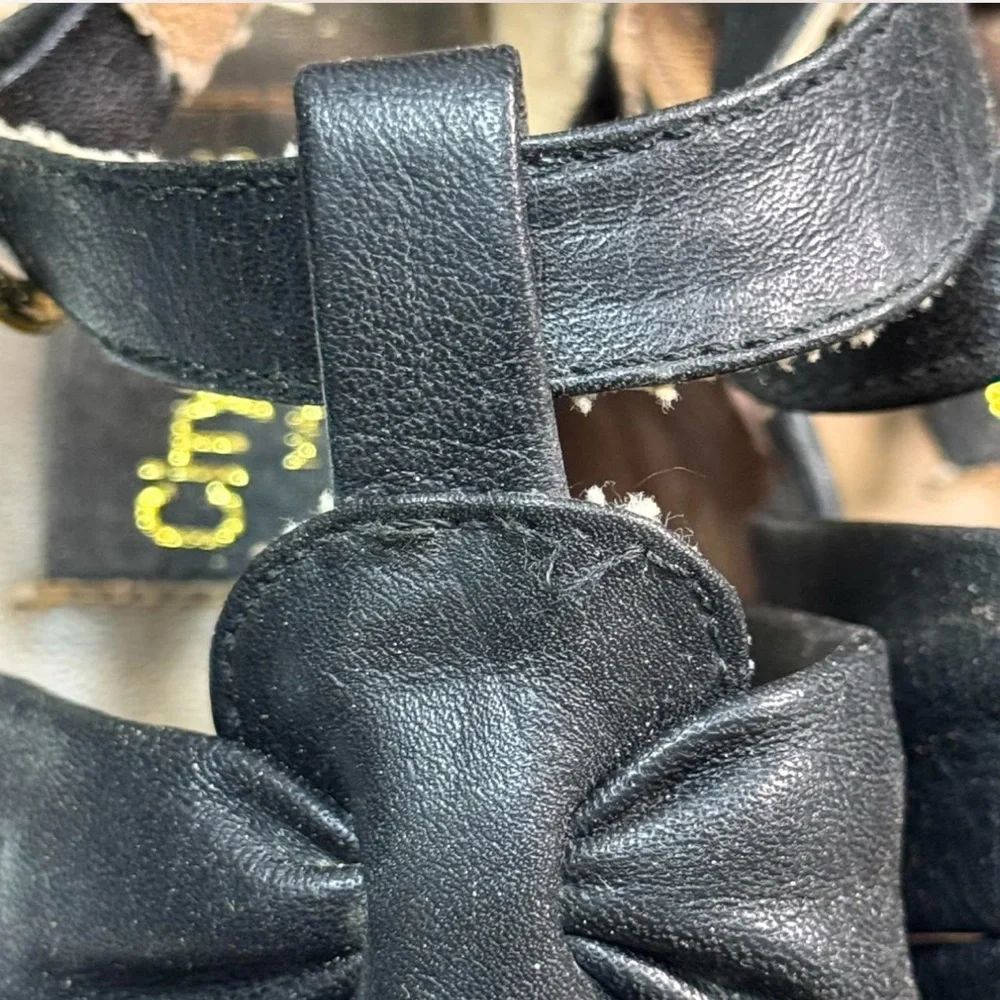 Vintage City Nights Black Leather Platform Sandal Clogs Gold Buckle‎ Size 6 est.